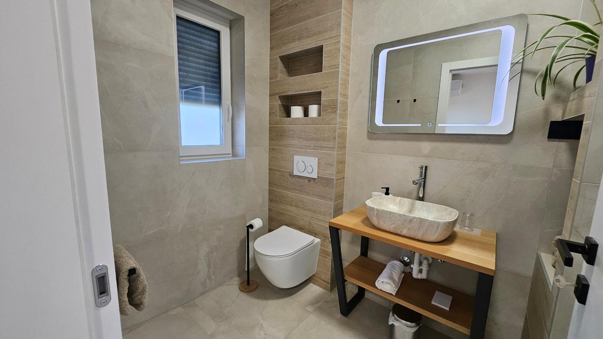 Richi Rooms & App Funtana Ngoại thất bức ảnh